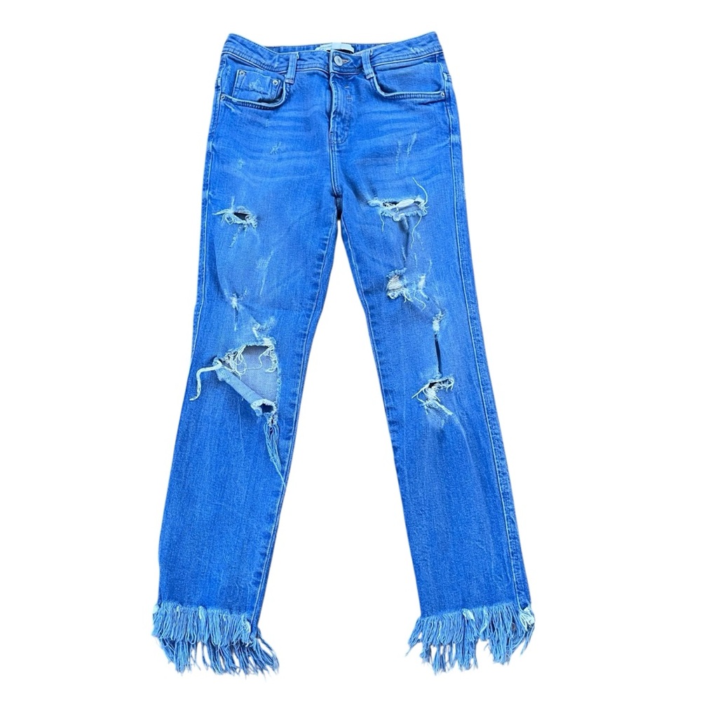 Zara Trafaluc Distressed Fringe Ankle Jeans.  Size 2